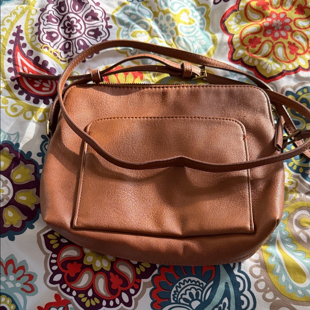 Universal Thread Crossbody Bag